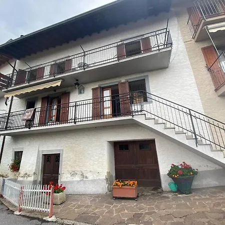 Ferienhaus Il Pettirosso. *